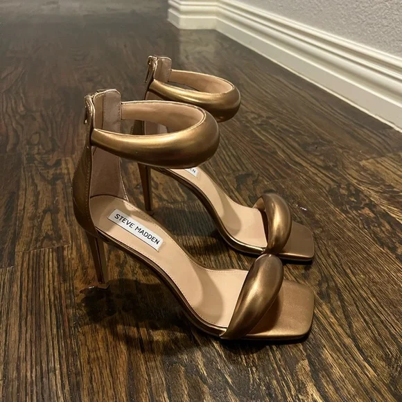 Steve Madden Metallic Bronze Heels